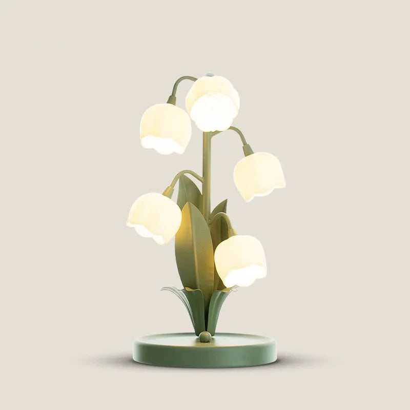 Vintage Floral Lily Table Lamp – Elegant Bedroom & Living Room Nightstand Light