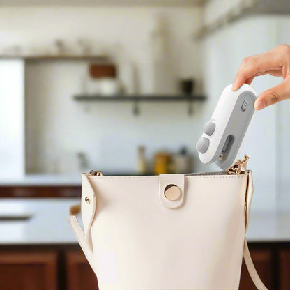 USB Rechargeable Mini Sealing Machine – 2-in-1 Heat Seal & Cut, Keeps Food Fresh Longer, Compact and Portable for Kitchen Use