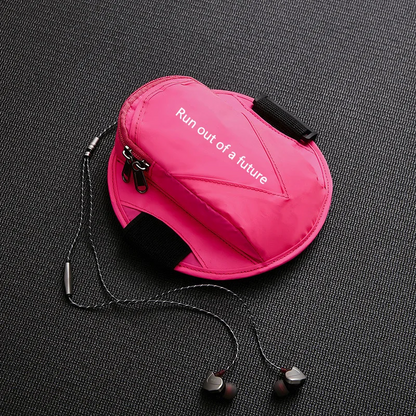 Waterproof Arm Phone Holder with Headphone Jack – Sports Fitness Wrist Bag Ideal for Running, Outdoor Workouts & Hands-Free Convenience on the Go