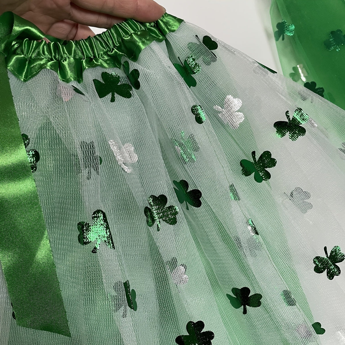 Anime-Inspired Shamrock Tulle Skirt – Adjustable Waist St. Patrick’s Day Costume with Cute Clover Print for Women’s Festive Style