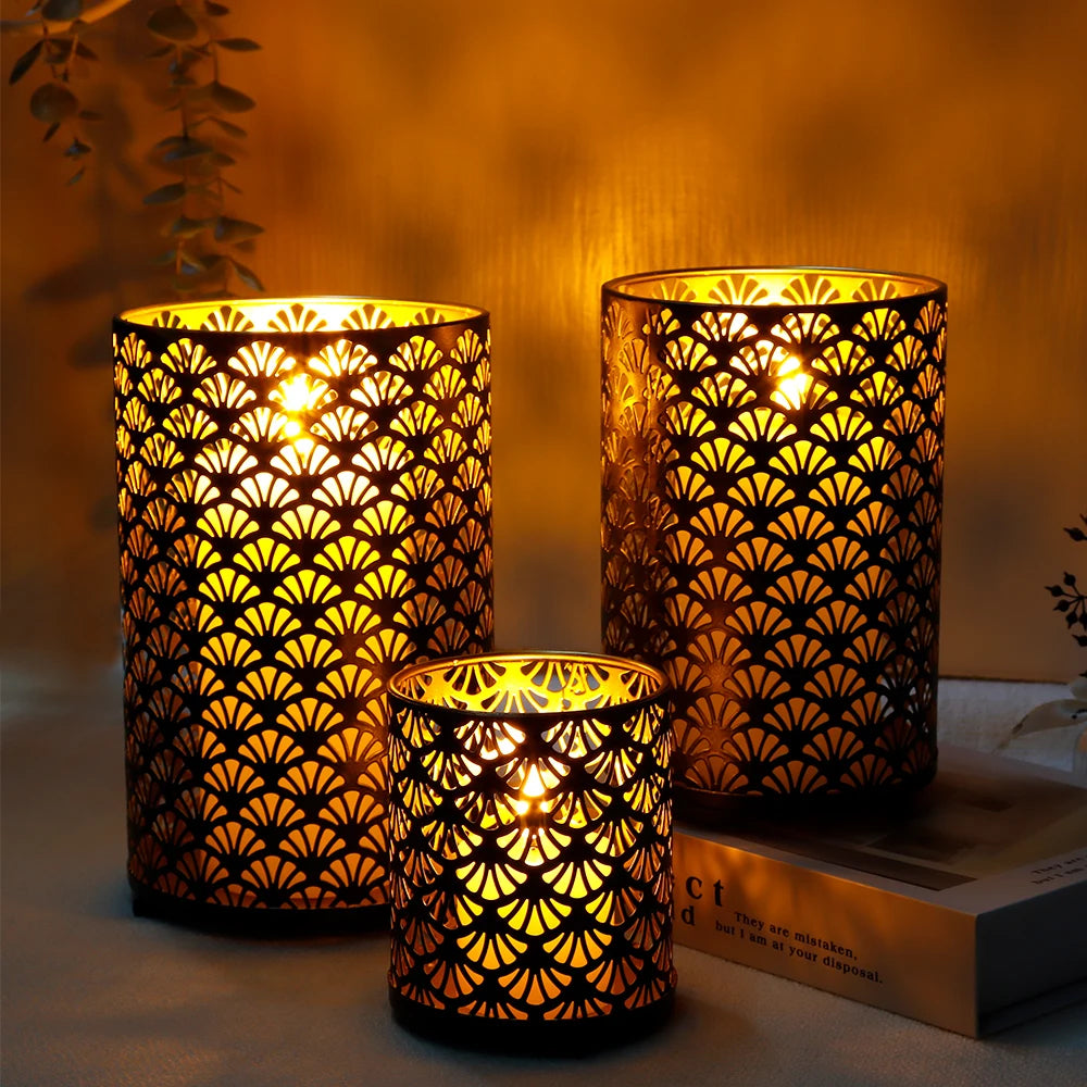 Retro Metal Candle Holders – 3-Piece Fan Pattern Set for Timeless Home, Wedding & Garden Décor