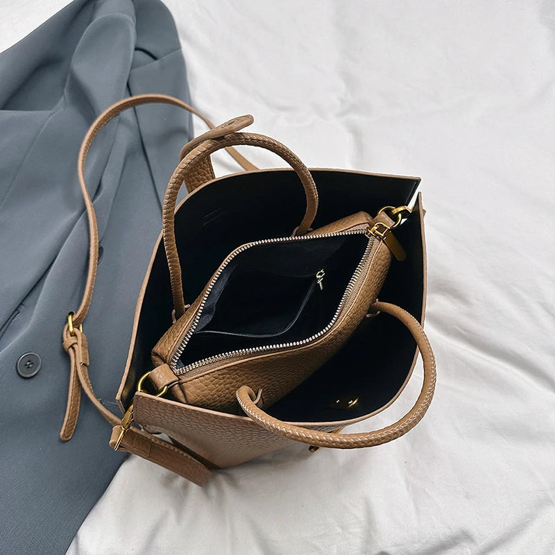 Luxury Leather Tote Handbag for Women – Designer Soft Shoulder Crossbody Bag with Large Capacity and Elegant Fashion Appeal