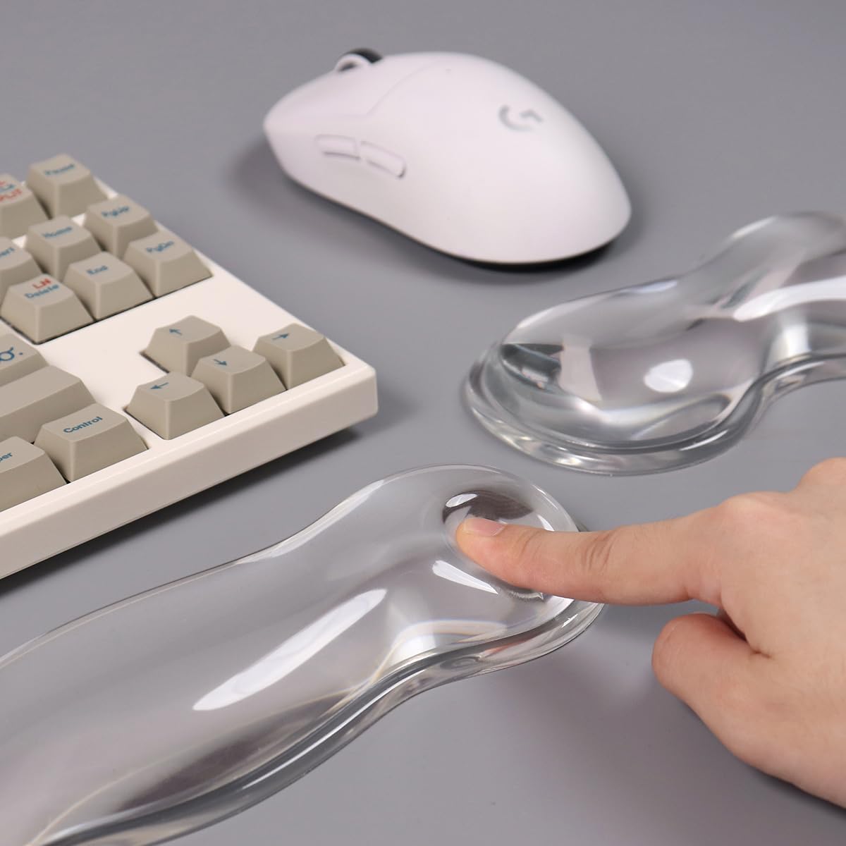 Cool Two-Piece Keyboard Hand Rest Set – Transparent Silicone Wrist Rest Pad for Mechanical Keyboards, Comfortable Ergonomic Mouse Support for Office and Gaming