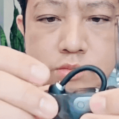 Real-Time AI Translation Earbuds – Smart Language Interpretation System for Business Travel, Education, Conferences & Social Communication with Instant Multi-Language Voice Translation