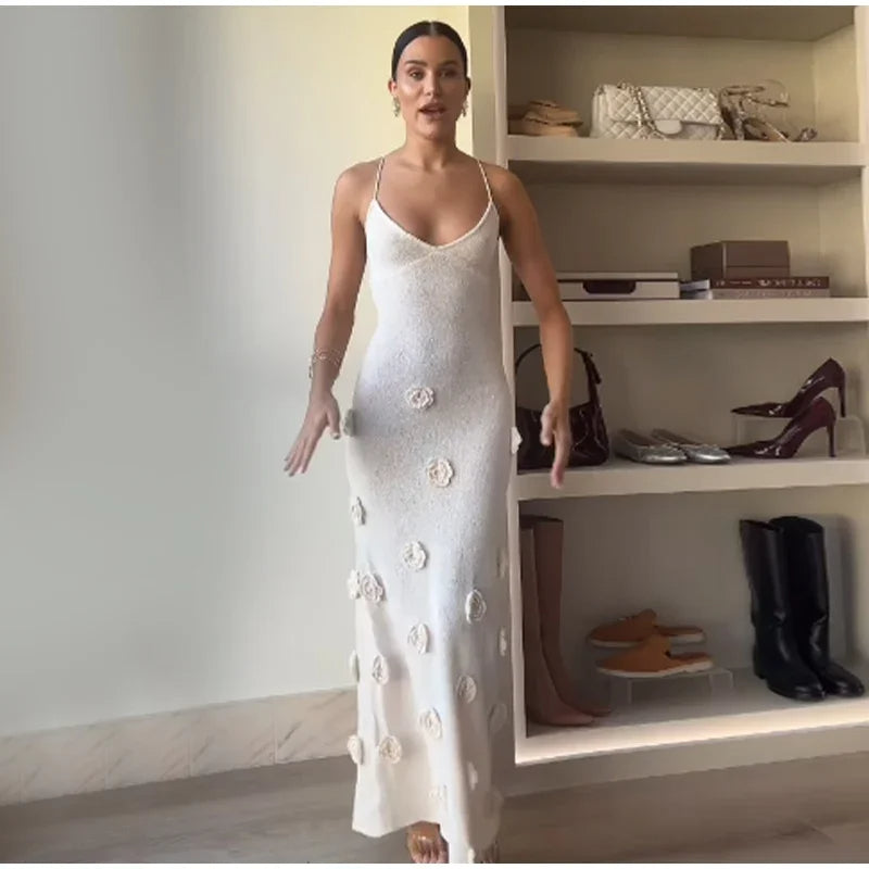 Slim Fit Knitted Long Dress – V-Neck Sleeveless Sling Maxi with 3D Flower for Sexy & Chic Street Fashion