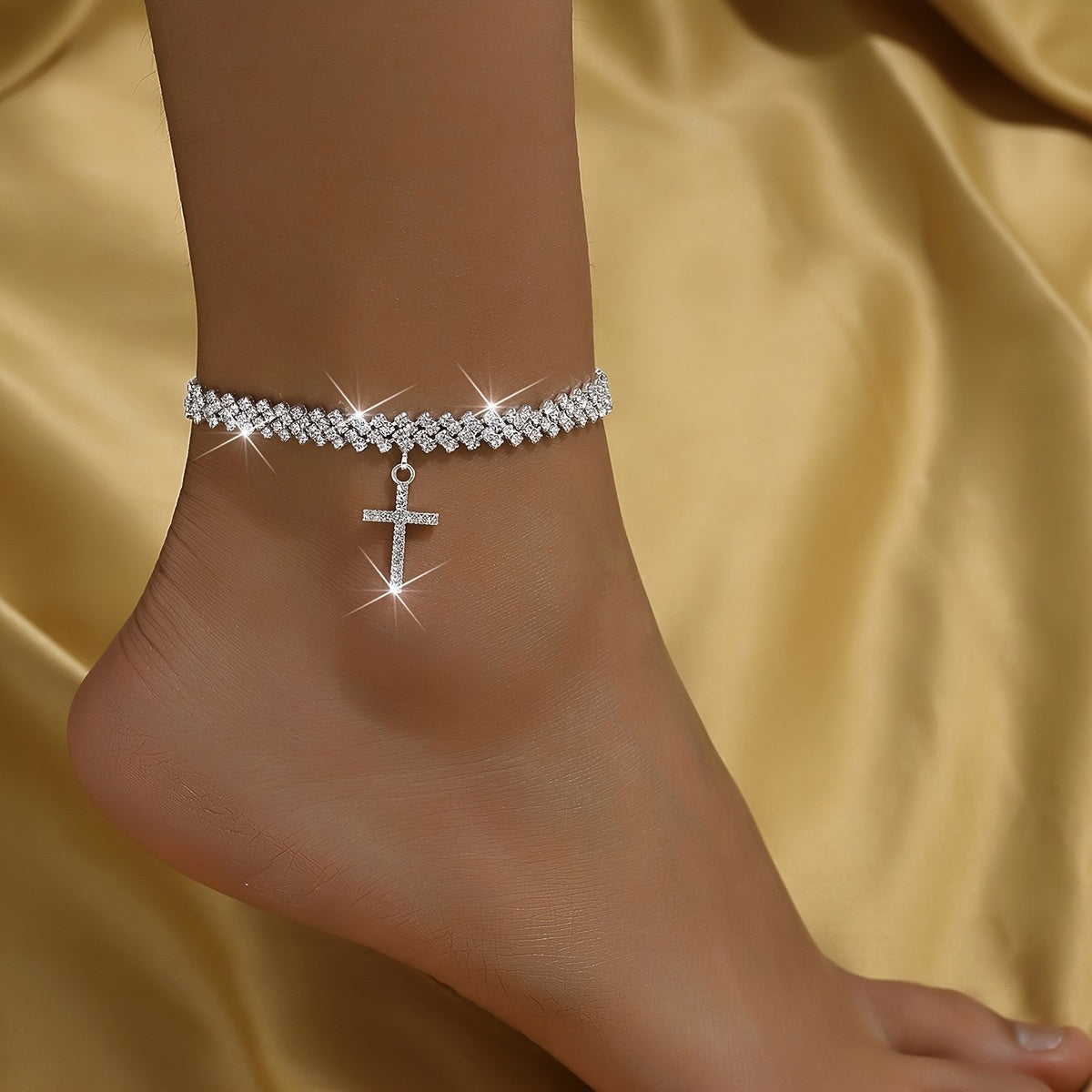 Golden Glitter Cross Anklet Set – Delicate Women’s Summer Beach Anklets with Adjustable Fit for Sexy Elegant Jewelry Styling
