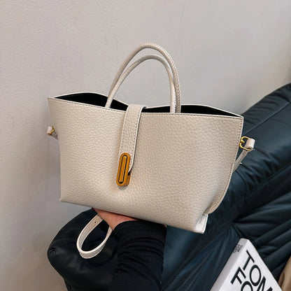 Luxury Leather Tote Handbag for Women – Designer Soft Shoulder Crossbody Bag with Large Capacity and Elegant Fashion Appeal