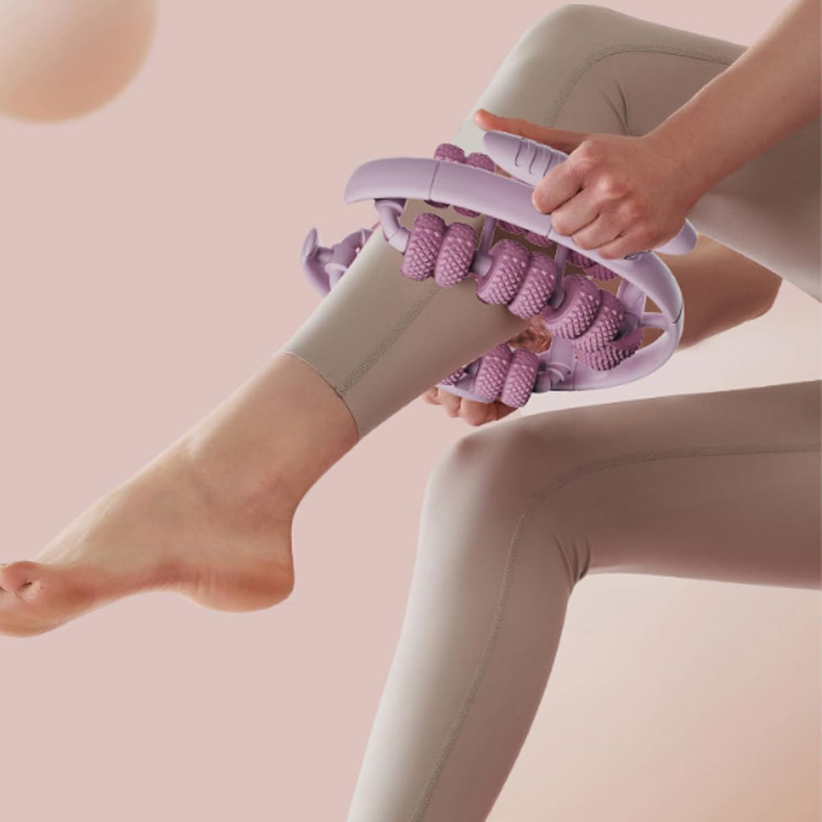 Muscle Massage Roller – 360° Massager with Dual-Row Slimming Clamp for Legs, Waist, Arms, and Buttocks with Handheld Massager Design