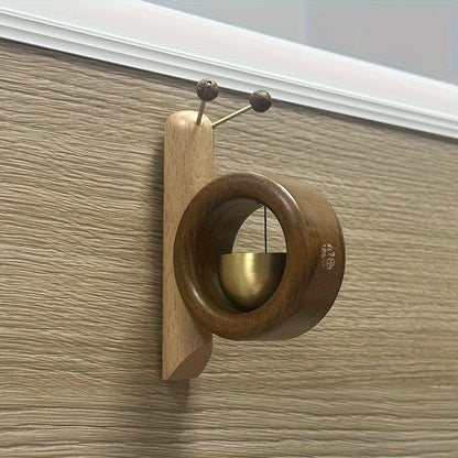 Snail-Shaped Wooden Dopamine Doorbell – Cute Bird Wind Chimes for Entrance Decor, Opening Reminder & Whimsical Housewarming Gift