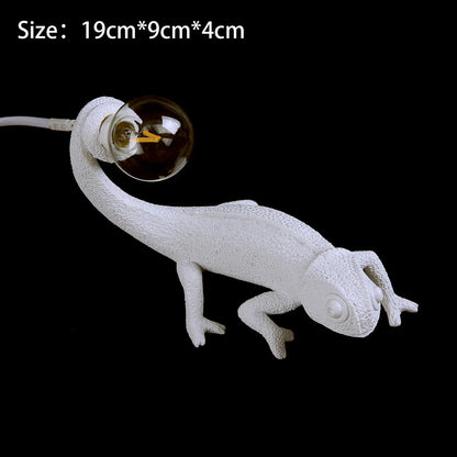 Cute Lizard Wall Lamp Night Light – Resin Chameleon LED Wall Fixture for Dorm Room, Bedroom and Creative Home Decor