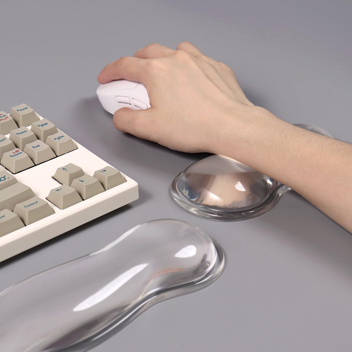 Cool Two-Piece Keyboard Hand Rest Set – Transparent Silicone Wrist Rest Pad for Mechanical Keyboards, Comfortable Ergonomic Mouse Support for Office and Gaming