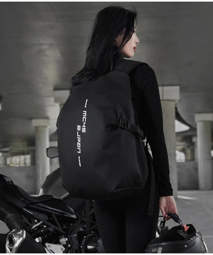 Waterproof Helmet Backpack – Motorcycle & Cycling Storage Bag with Reflective Stripe, Large Capacity & Secure Helmet Carrying Solution