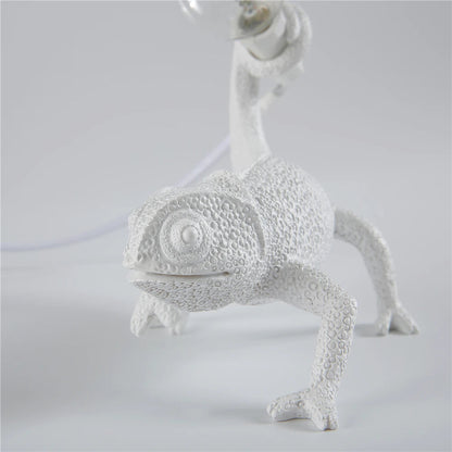 Cute Lizard Wall Lamp Night Light – Resin Chameleon LED Wall Fixture for Dorm Room, Bedroom and Creative Home Decor