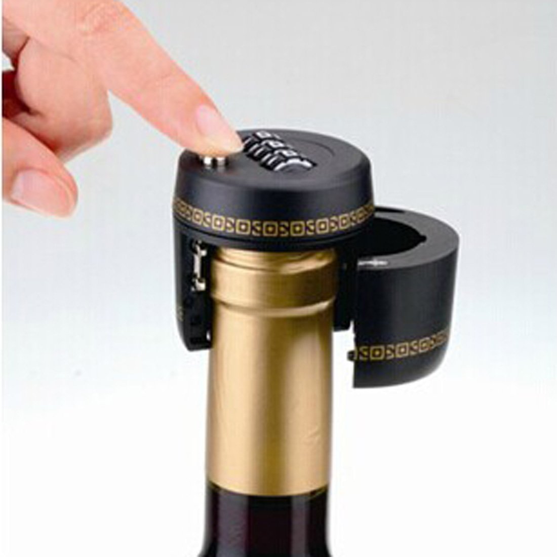 Password Bottle Lock Cap – Secure Wine Bottle Combination Lock for Bar Accessories, Gifts & Tamper-Proof Drink Storage Solution