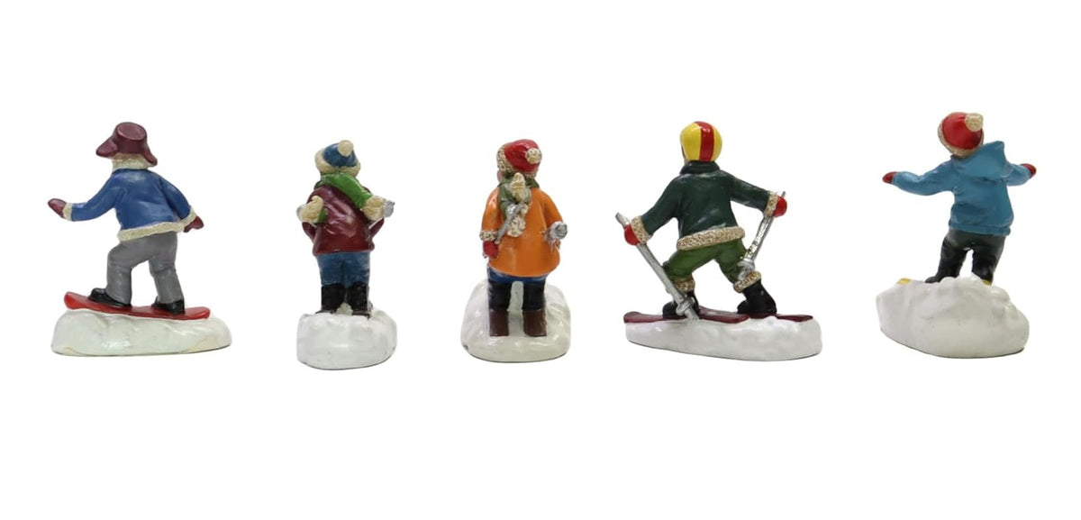 Snow Village Christmas Vacation Figurine – Clark’s End Run 5.9” Lit Scene Collectible Holiday Decoration, Multicolor Display Piece