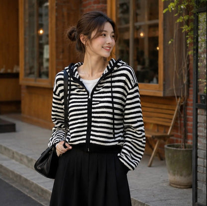 Stripe Hooded Knit Cardigan - Women Loose Fit Long Sleeve Sweater Jacket for Autumn Winter Casual Streetwear Fashion