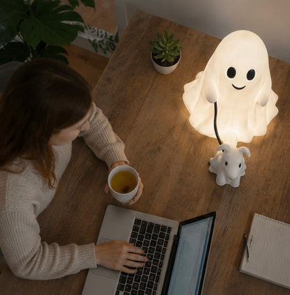 Halloween Ghost Dog Figurine – Cute Walking Dog Statue with Spooky Festival Charm, Tabletop Decoration, and Household Ornament Party Gift