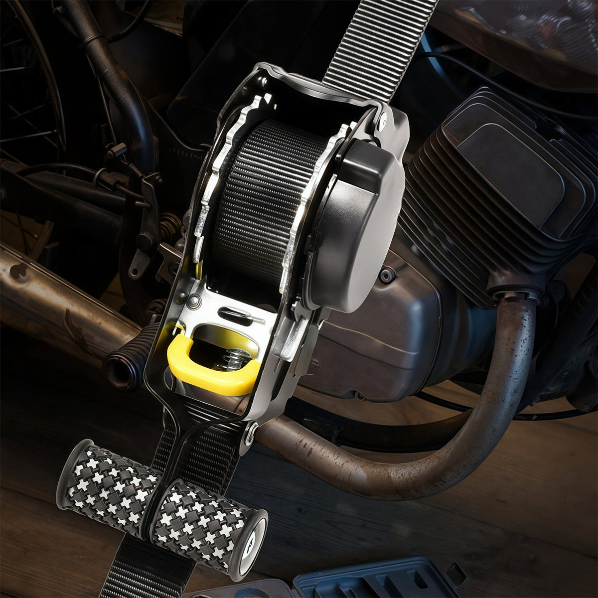 Ratchet Straps – 4-Pack 1500Lbs Heavy-Duty Retractable Tie-Downs with Padded Handles & Lock Mechanism for Cargo, Boats & Trailers