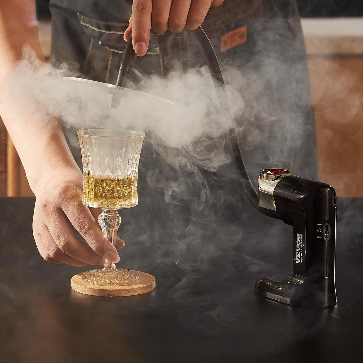 Cocktail Smoker Gun Kit – Old Fashioned Wood Smoke Infuser with 4 Flavors of Wood Chips