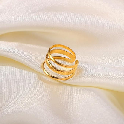 Mouse Pearl Gold Ring – Creative PVD Stainless Steel 18K Gold Plated Jewelry, Waterproof & Tarnish-Free for Stylish Women
