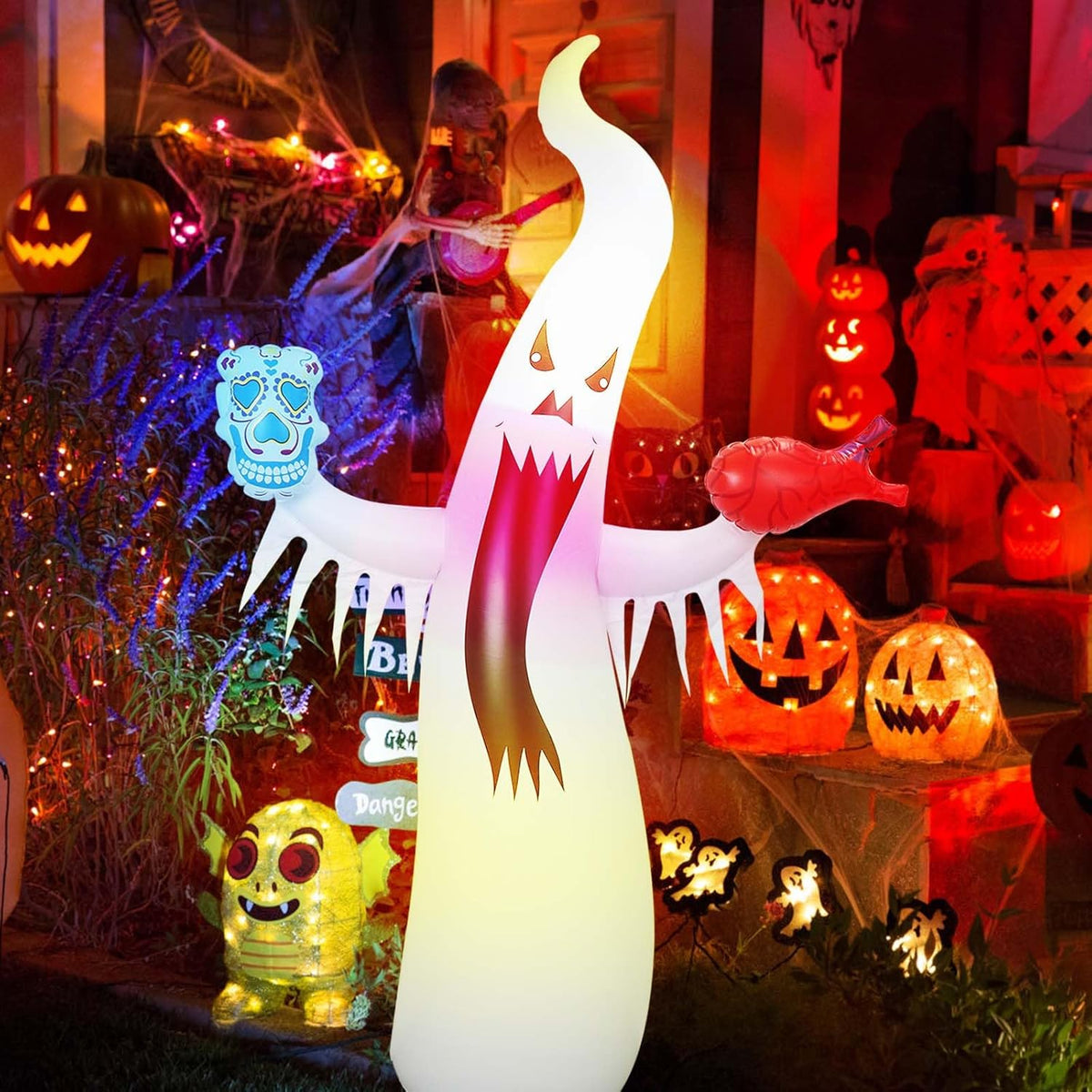 Halloween Inflatable Ghost with Remote – Luminous Flashing LED Horror Decoration for Outdoor Courtyard Haunted Houses and Spooky Party Props