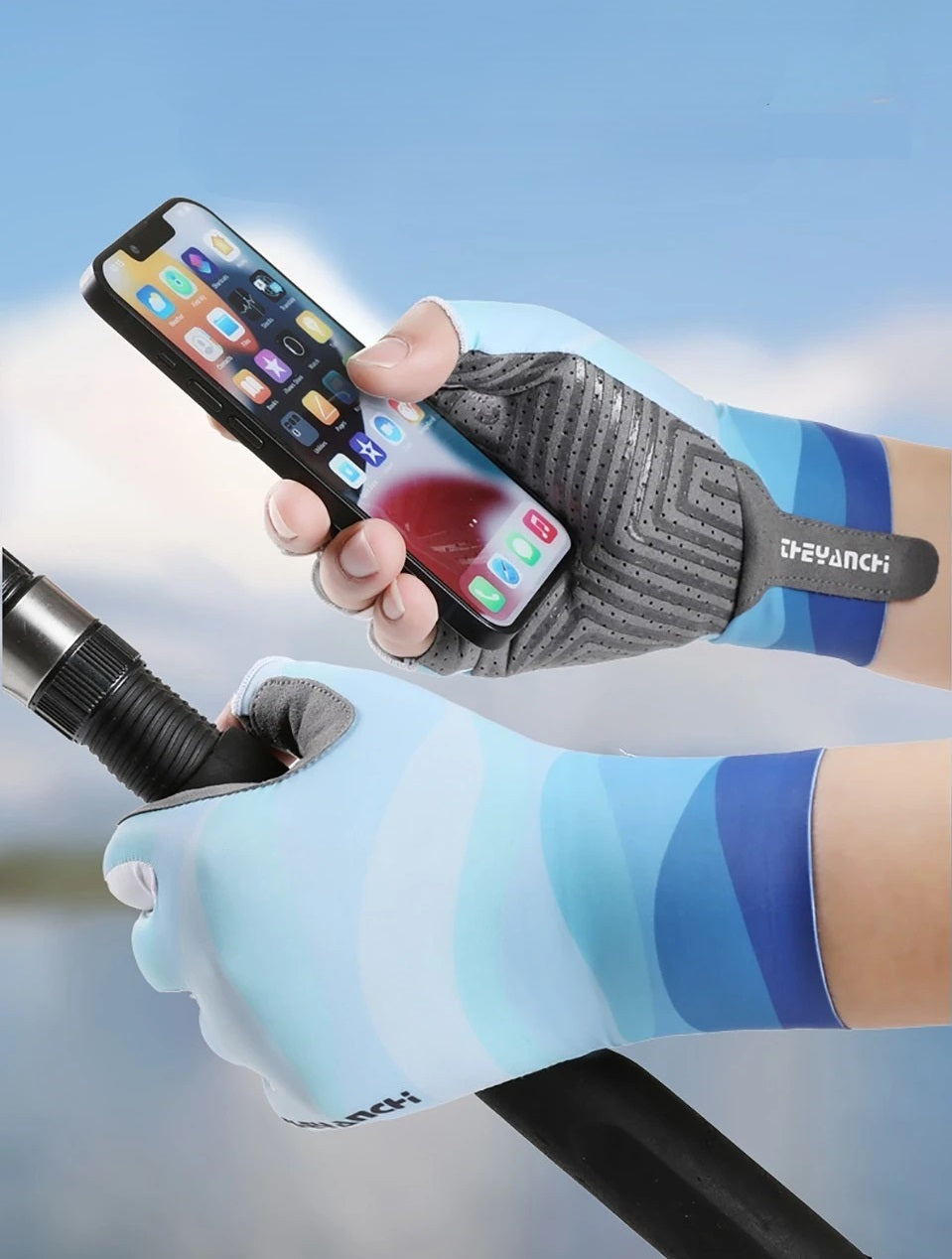 Anti-Slip UV Protection Ice Silk Fingerless Gloves - Cycling and Fishing Gloves for Summer Outdoor Sports Comfort Wear