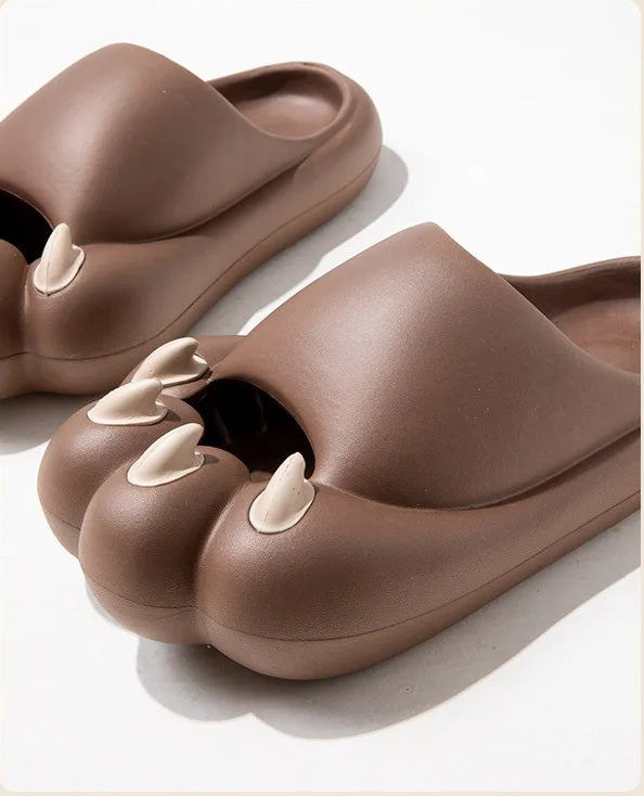 Cute Tiger Paw Cartoon Slippers – Unisex Funny Outdoor Summer Slides Featuring Bear & Cat Claw Design for Novelty Slide Footwear