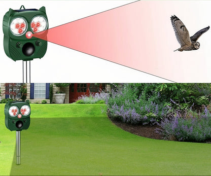 Solar Animal Repeller with Soundwave Technology – Motion Detection Outdoor Pest Control Device with PIR Sensor for Yard and Farm Protection