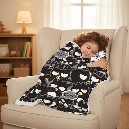 Kitty Flannel Blanket –  Soft Plush Throw with Cat & Floral Pattern for Bed, Couch & Travel Comfort