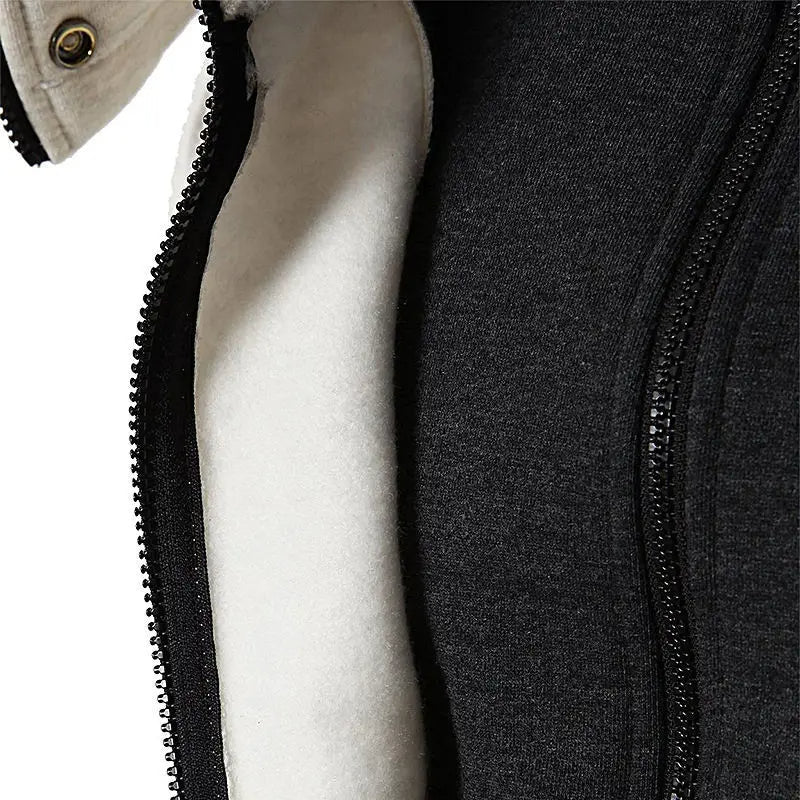 Zip-Up Men’s Hoodie with Warm Scarf Collar – Outdoor Sports Sweatshirt for Daily Winter Comfort and Modern Streetwear Vibes