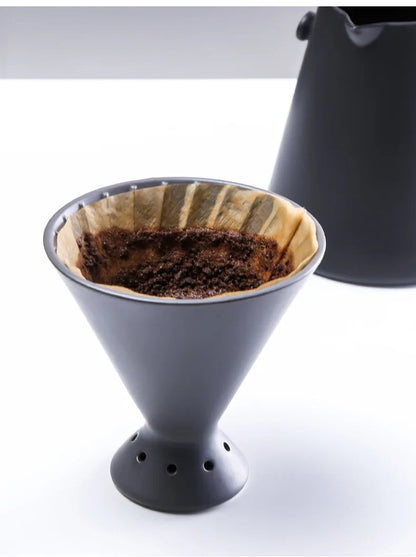 Ceramic Pour Over Coffee Maker Set – 650ml Drip Coffee Filter Pot for Home Brewing, Rich Flavor Extraction, and Daily Coffee Ritual