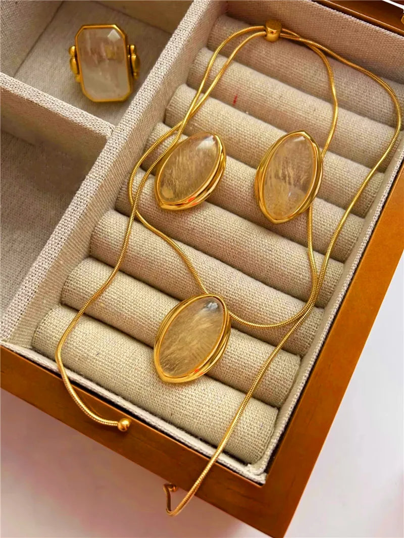 Natural Stone Open Bangle for Women – Elegant Brass Metal Bracelet for Light Luxury Fashion, Travel, and Party Accessories