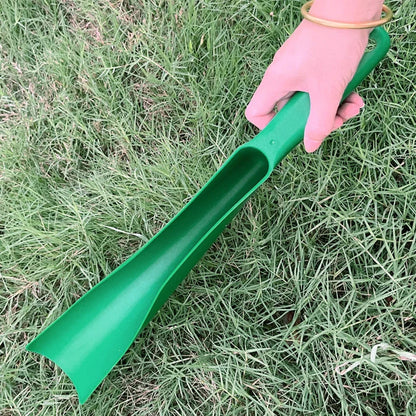 Flexible Gutter Getter Scoop – Deep Reach Cleaning Tool to Easily Remove Debris from Gutters and Keep Water Flowing