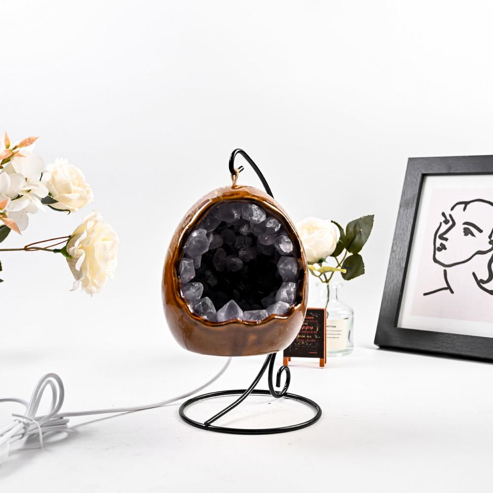 Amethyst Crystal Dinosaur Egg Night Light – Novelty USB Desk Lamp for Bedrooms and Living Rooms, Unique Decoration with Healing Glow for Cozy Relaxing Ambience