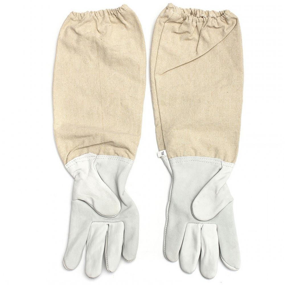 Professional Full-Body Beekeeping Suit with Ventilation and Protective Gloves – Durable Safety Outfit for Beekeepers and Outdoor Apiary Work