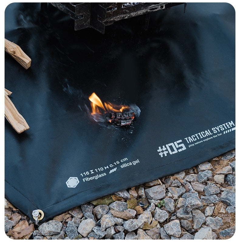 Windproof Outdoor Tactical Fire-Resistant Silicone Mat – BBQ Insulation, Camping Mat, Flame Retardant Protective Sheet for Grill and Cooking Surfaces