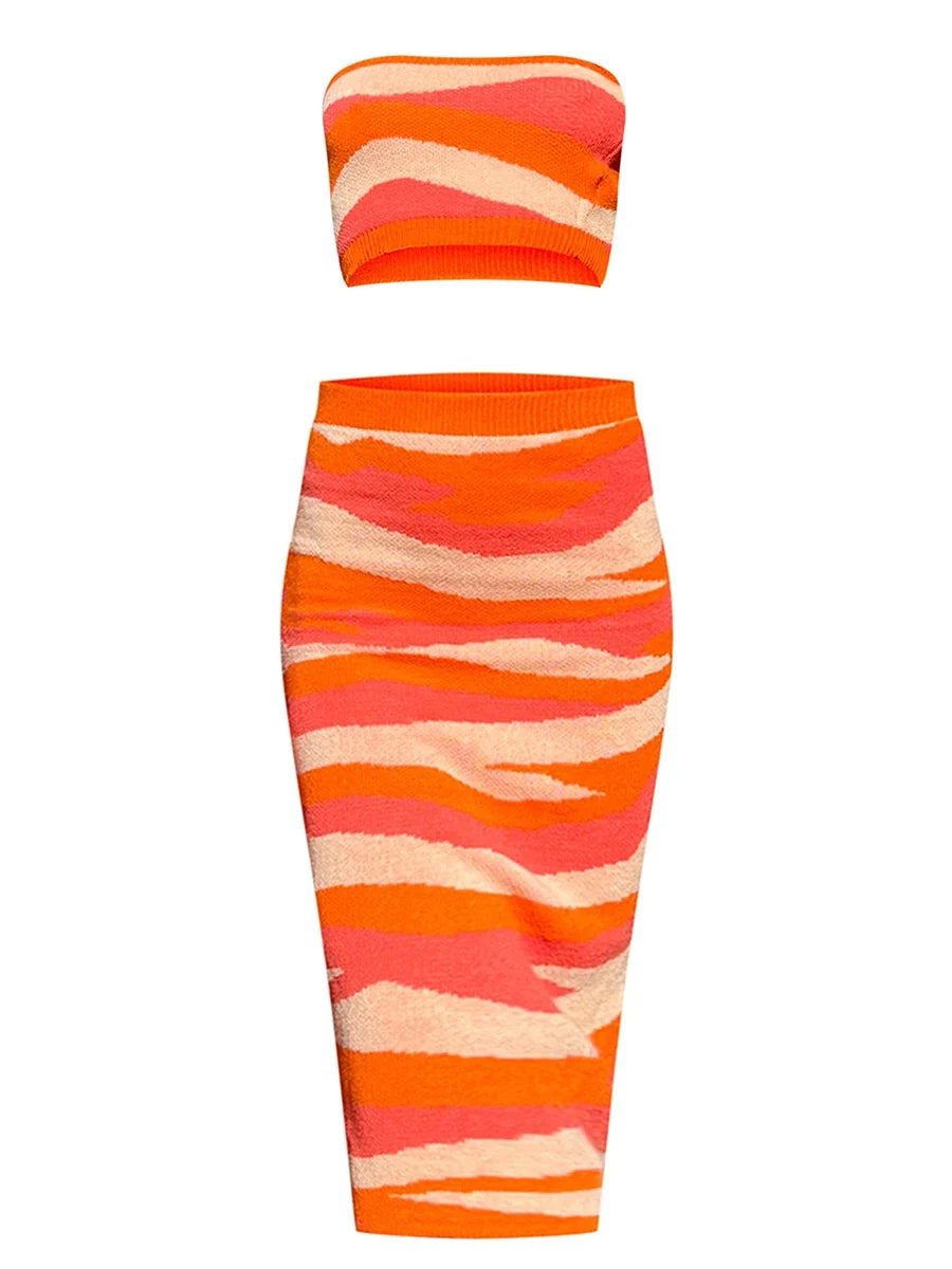 Contrast Knit Two-Piece Set – Strapless Tube Top and Bodycon Midi Skirt Outfit for Summer Nights and Parties