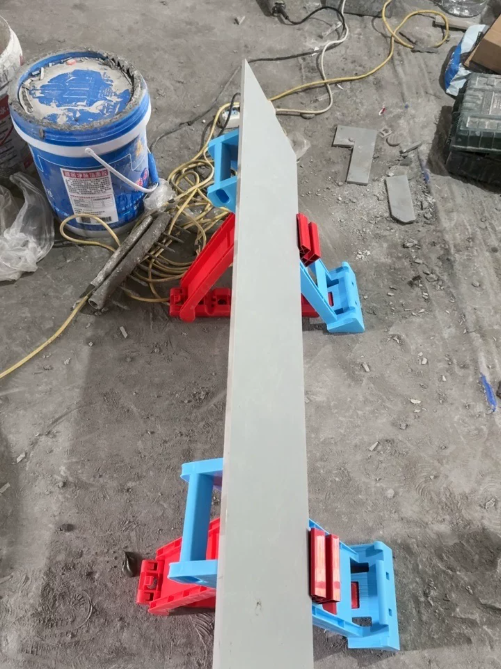 Plywood Panel & Drywall Handling Tool – Large Carrier with Chamfering, Cutting, and Masonry Function for Ceramic, Porcelain, and Tile Work