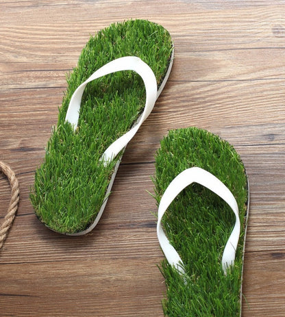 Grass-Style Summer Flip Flops – Unisex Beach Sandals with Realistic Lawn Texture for Outdoor Casual and Poolside Wear
