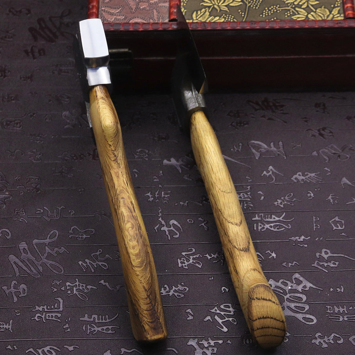 Japanese Forged DC53 Steel Survival Axe – High Hardness Logging Tool, Tactical Hand Axe for Camping, Home Use & Forest Adventures