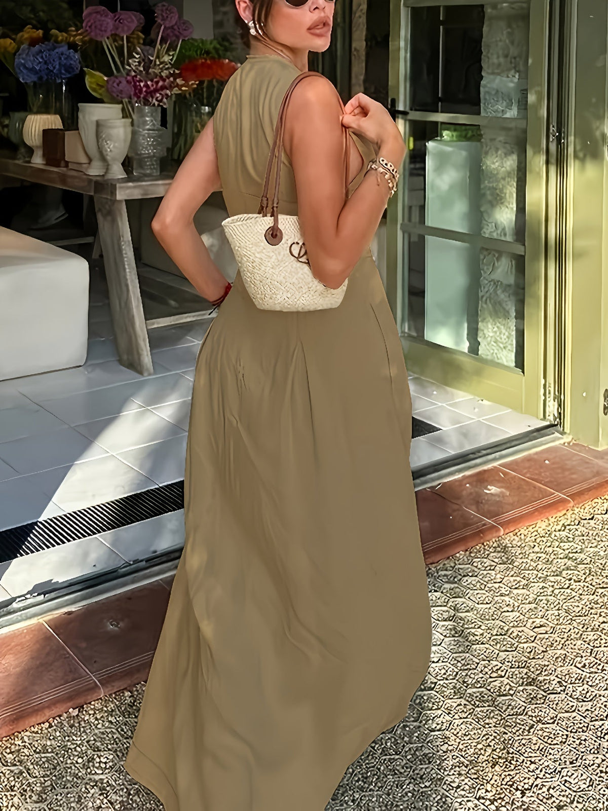 Women’s Long Maxi Dress – Sleeveless Polyester Summer Dress for Casual or Formal Occasions, Lightweight and Stylishly Comfortable
