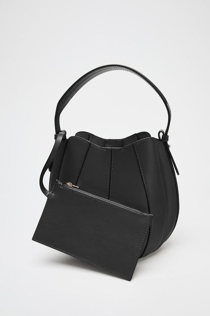 Luxury Designer Bucket Bag – Fashionable Crossbody Handbag with Detachable Wallet Pocket for Everyday Chic