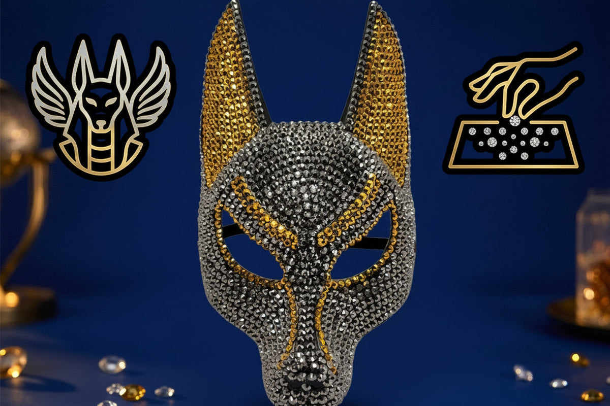 Luxury Rhinestone Wolf Mask – Sparkling Animal Half-Face Masquerade Accessory for Halloween, Costume Balls, Festivals and Dramatic Party Looks
