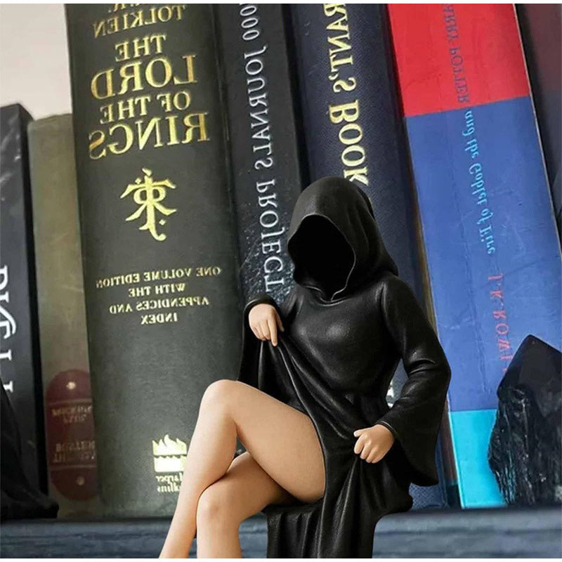 Halloween Masked Women Statue - Elegant and Mysterious Desktop Ornament for Fireplace, Entryway, or Halloween Home Decor
