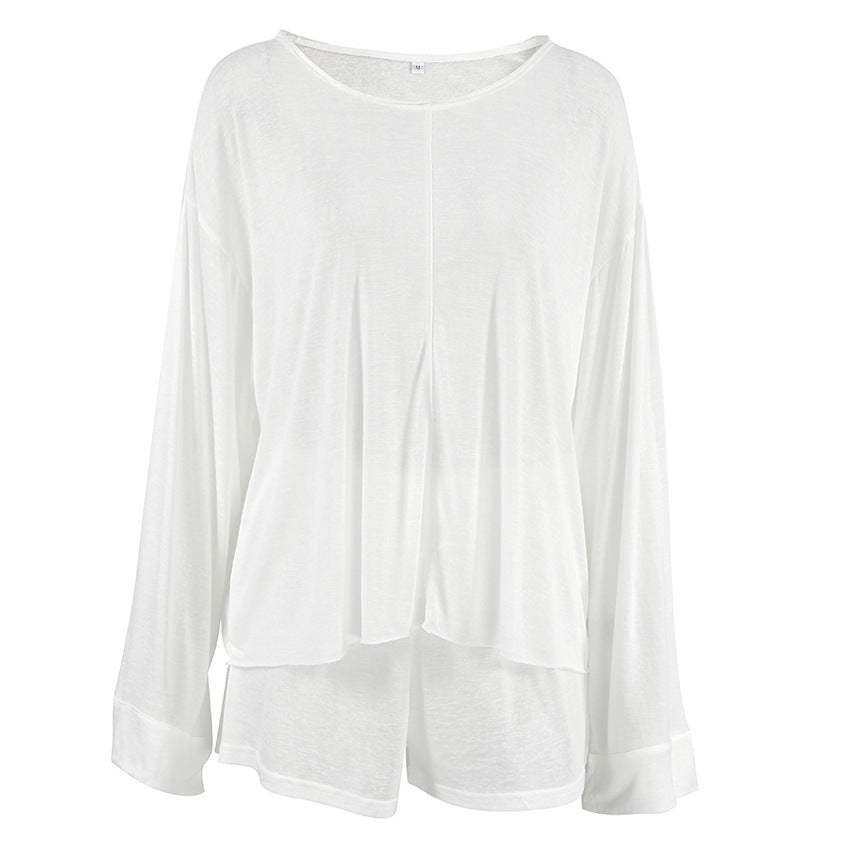White Long-Sleeve Pajama Set – Loose Two-Piece Women’s Sleepwear with Shorts for Comfortable Spring Nights, Relaxed Lounging and Chic Homewear