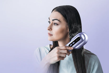 Vibration Hair Care Massage Comb with Atomizing Spray – Scalp Massaging Hairbrush for Oil Application and Relaxing Head Care