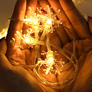Snowflake LED String Lights – USB or Battery Powered Fairy Garland for Christmas, Weddings and Home Decor