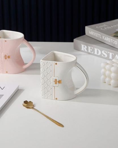 Handbag Style Ceramic Coffee Cup Set – Elegant Gold Accent Mug and Saucer for Milk Tea, Breakfast, Office Use and Creative Gifts