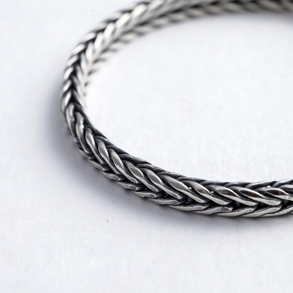 Sterling Silver Handmade Woven Bracelet – Retro Domineering Keel Design Jewelry for Men & Women, Pure S925 Silver Craftsmanship