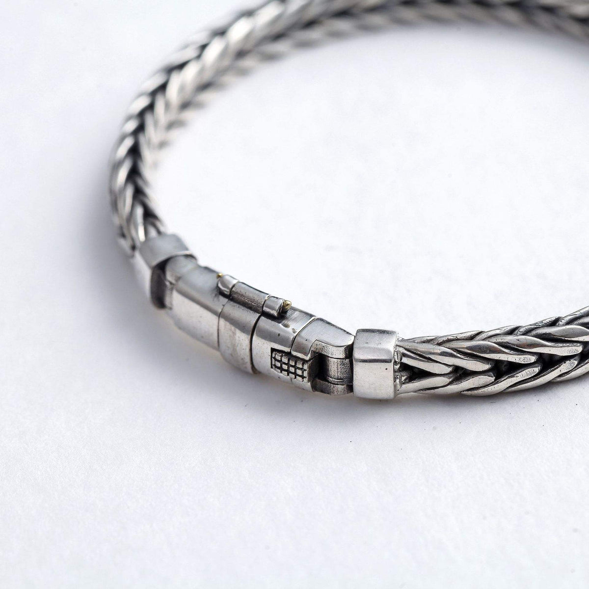 Sterling Silver Handmade Woven Bracelet – Retro Domineering Keel Design Jewelry for Men & Women, Pure S925 Silver Craftsmanship
